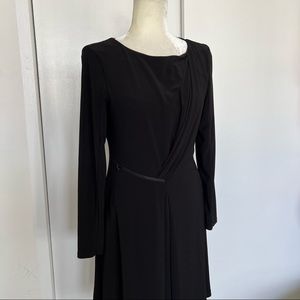 TAYLOR DRESS | black longsleeve fit and flare